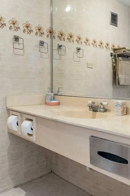 Appartement High Rise Ocean View 1Br W/Garage Parking à San Juan